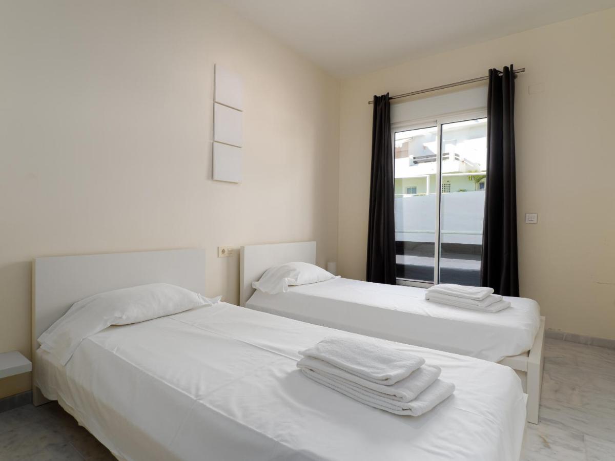 2051-New 3 Bedrooms On Golf Estepona Exteriör bild